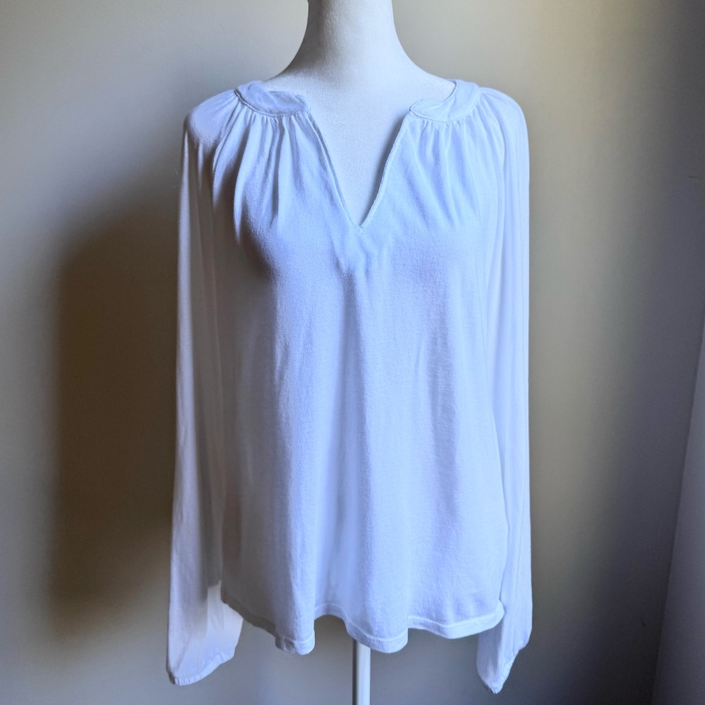 Bobi Los Angeles Women’s Classic Cotton White Long Sleeve V-Neck Top‎ T-Shirt